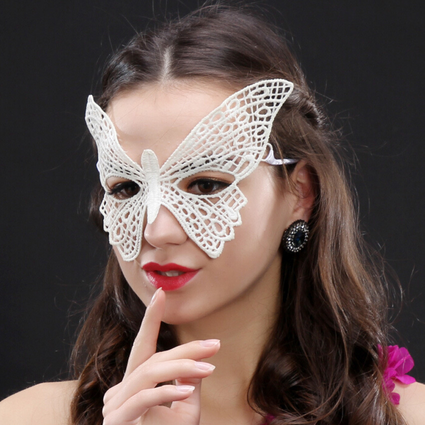 mặt nạ cánh bướm